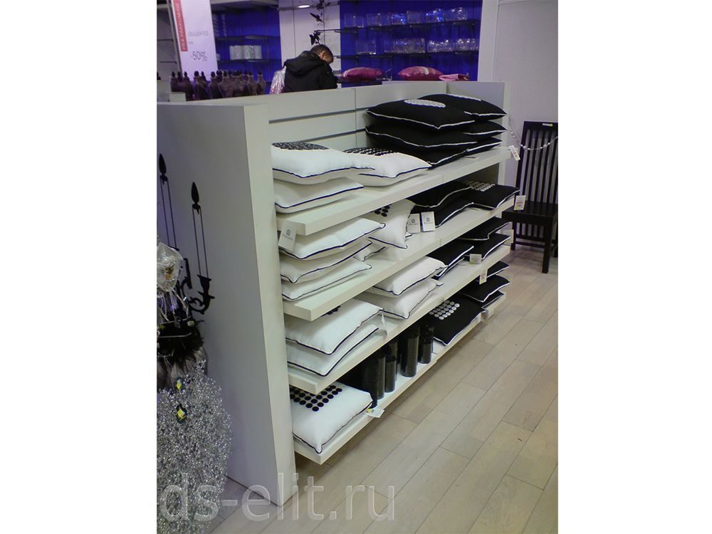 Стеллаж островной для текстиля